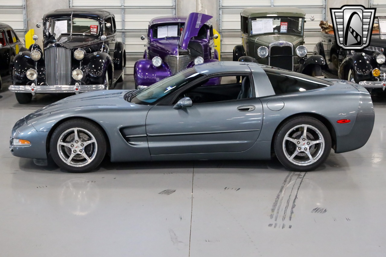 2003 Chevrolet Corvette 38