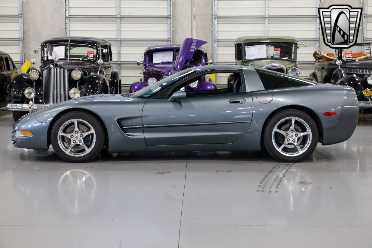 2003 Chevrolet Corvette 39
