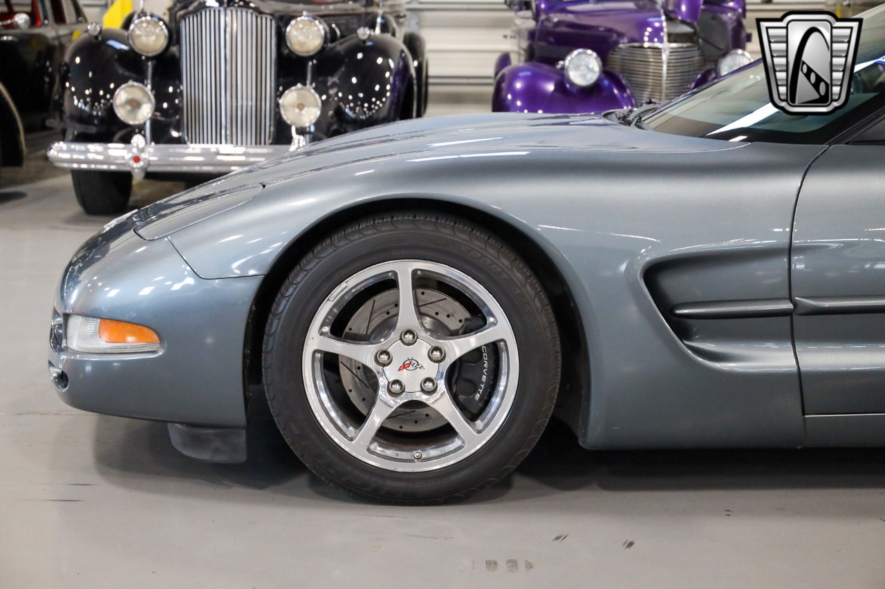 2003 Chevrolet Corvette 41