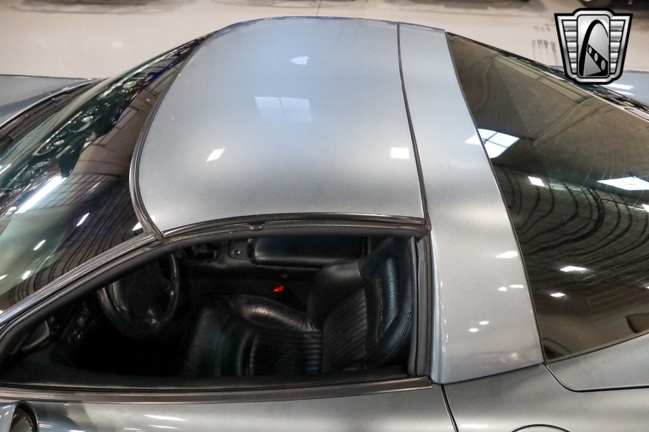 2003 Chevrolet Corvette 42