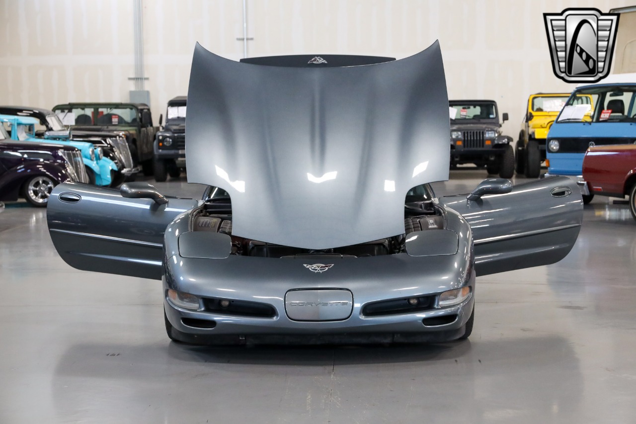 2003 Chevrolet Corvette 73