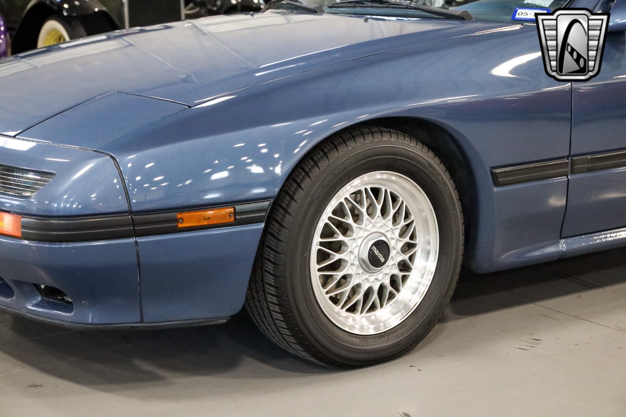 1988 Mazda RX-7 41