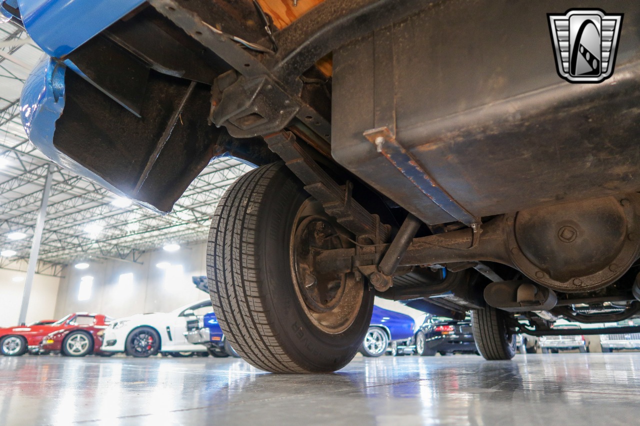 1955 Chevrolet 3100 29