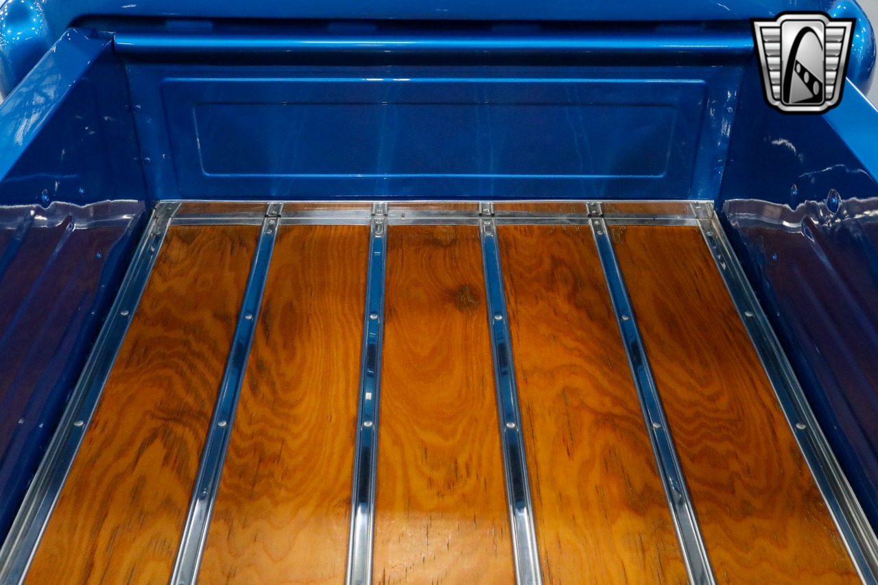 1955 Chevrolet 3100 82