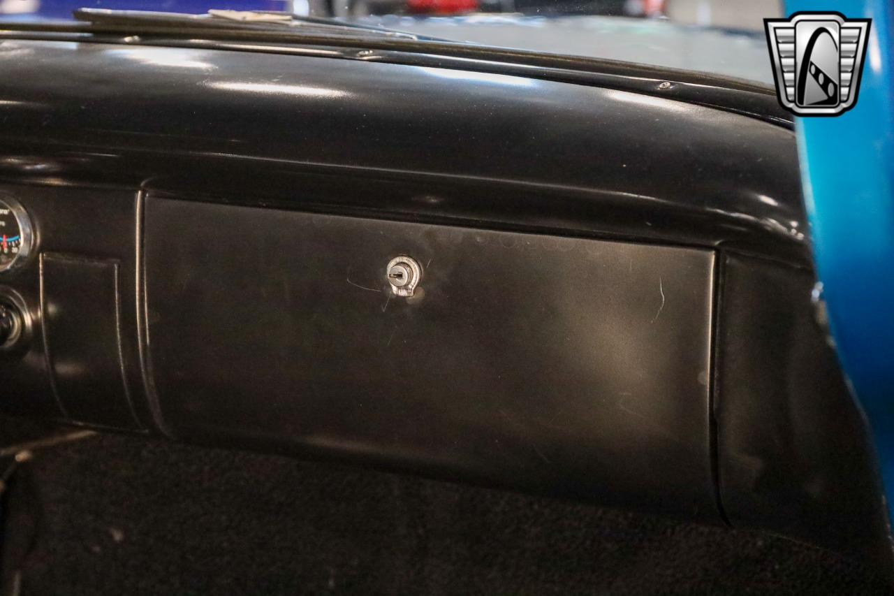 1955 Chevrolet 3100 26