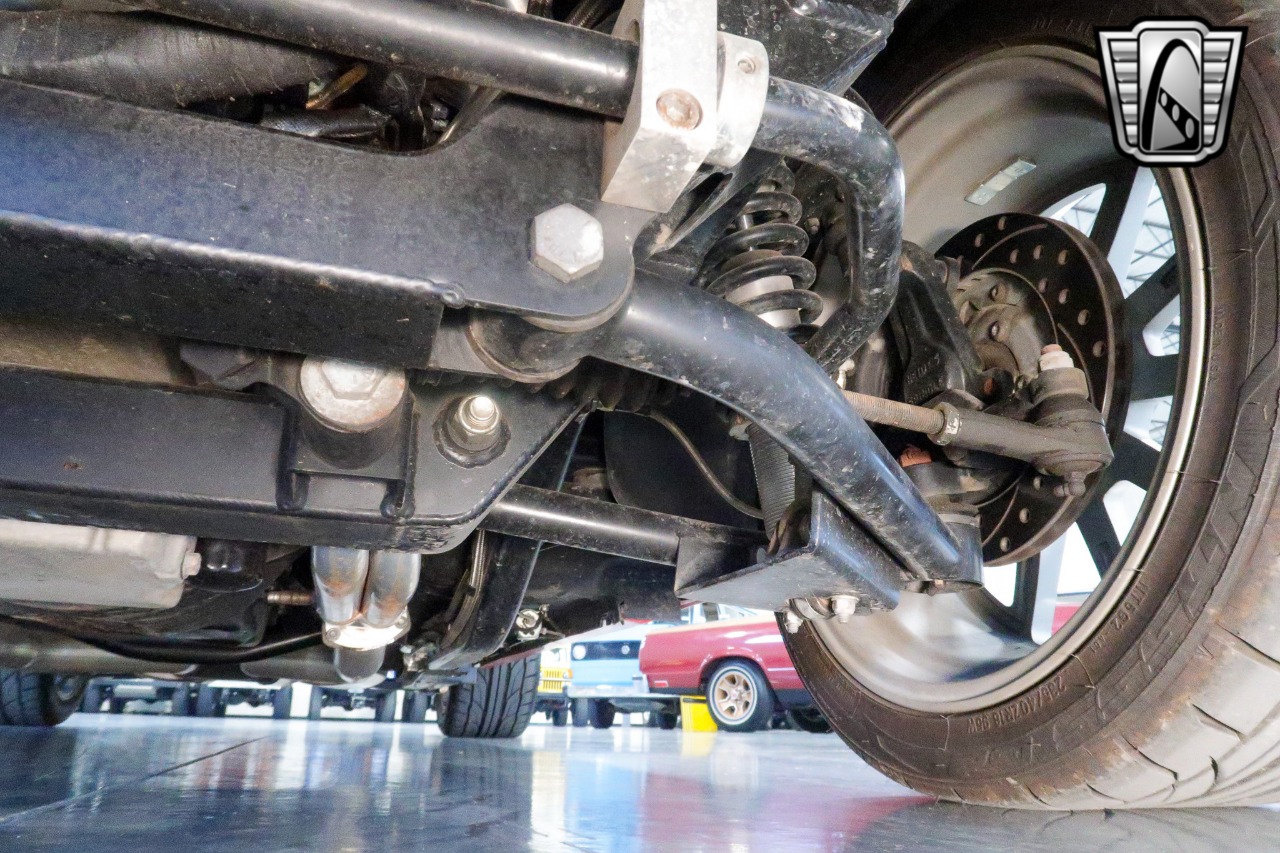 1968 Chevrolet Camaro 29