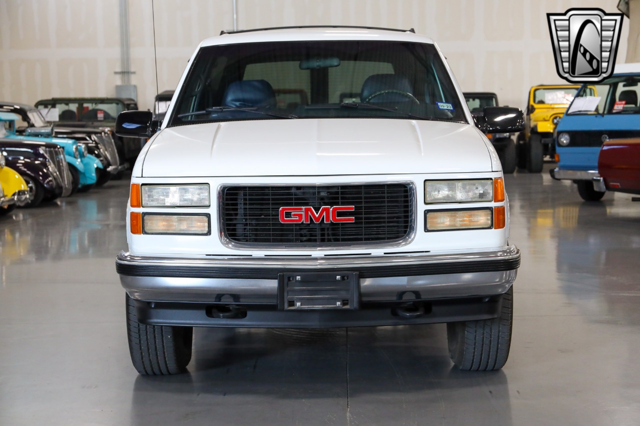 1995 GMC Yukon 2