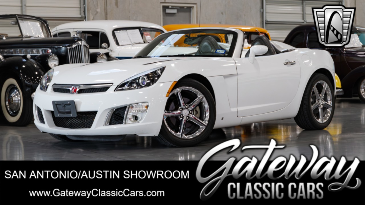 2008 Saturn Sky 1