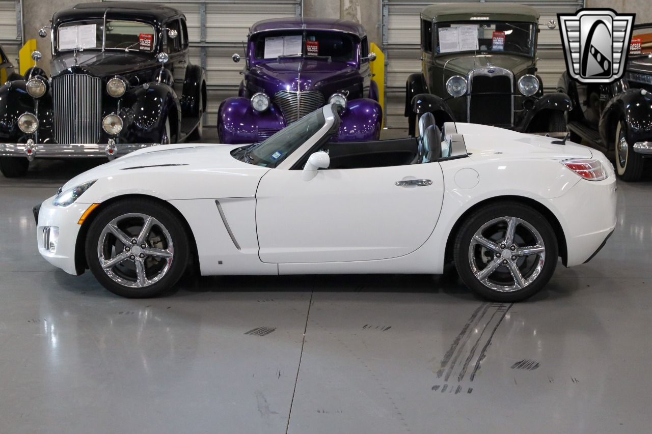 2008 Saturn Sky 38