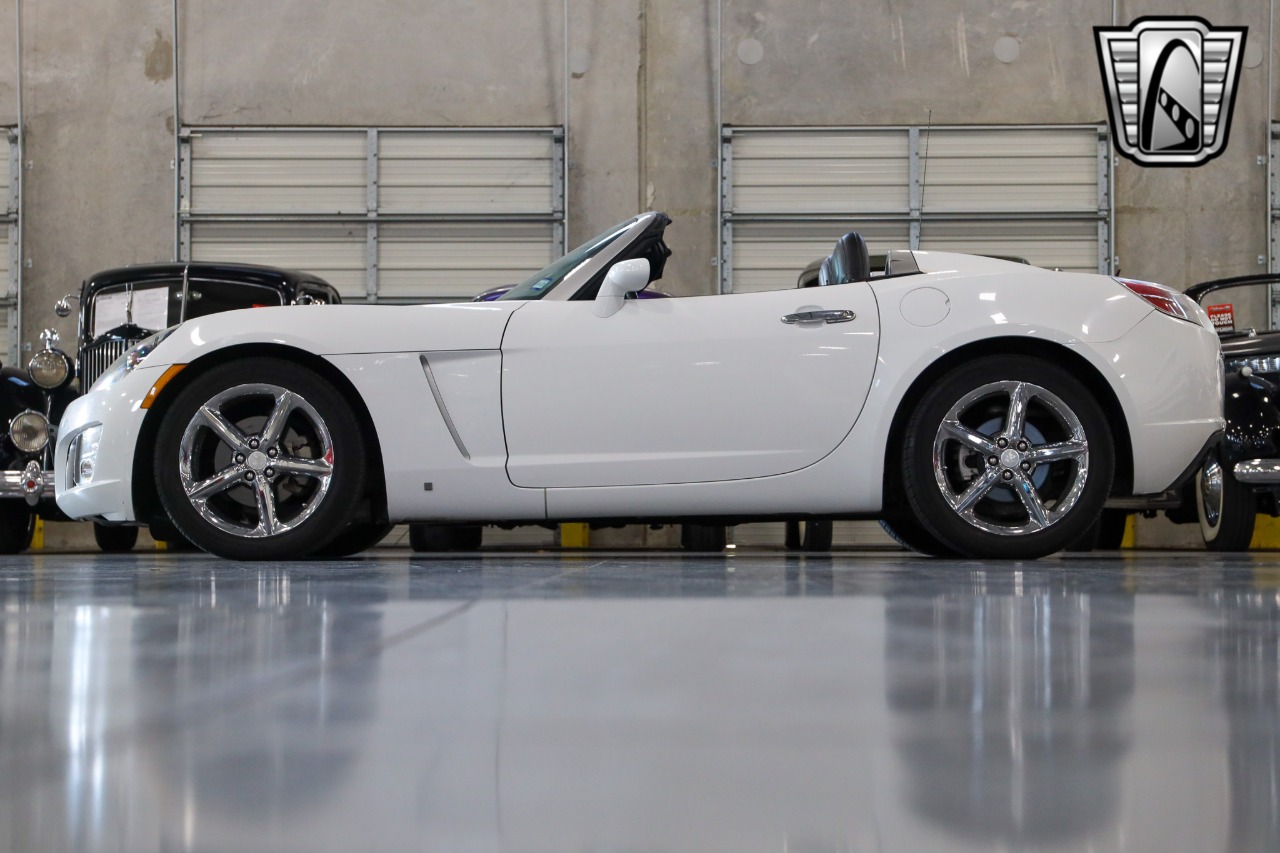 2008 Saturn Sky 4