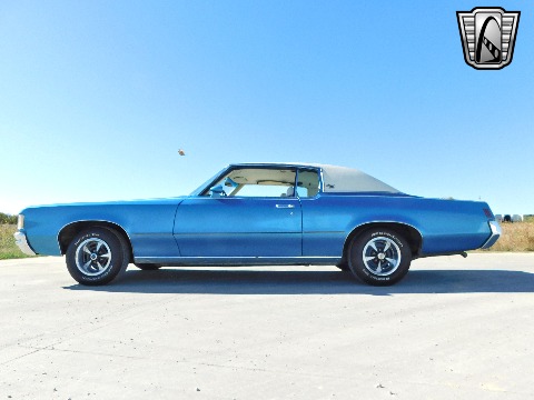 1972 Pontiac Grand Prix image 8