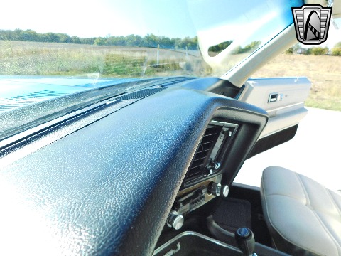 1972 Pontiac Grand Prix image 98