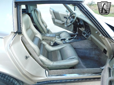 1982 Chevrolet Corvette image 107