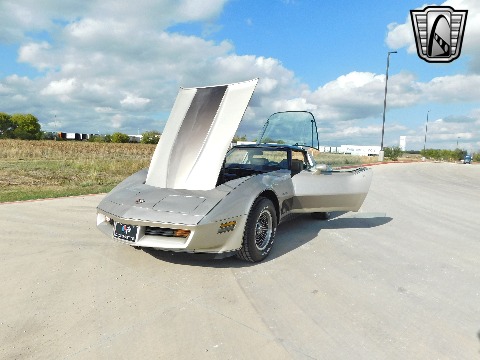 1982 Chevrolet Corvette image 61