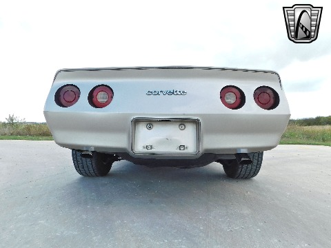 1982 Chevrolet Corvette image 38