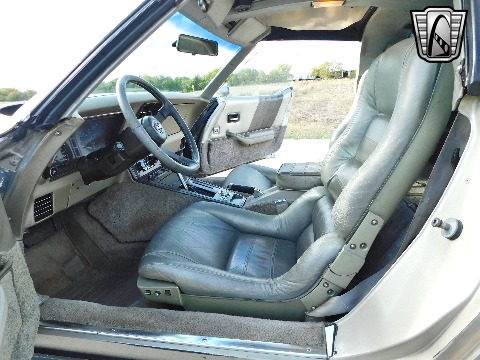 1982 Chevrolet Corvette image 95
