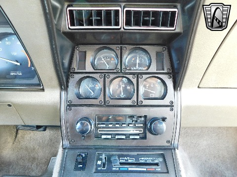 1982 Chevrolet Corvette image 101