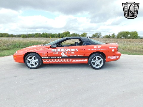 1999 Chevrolet Camaro image 7