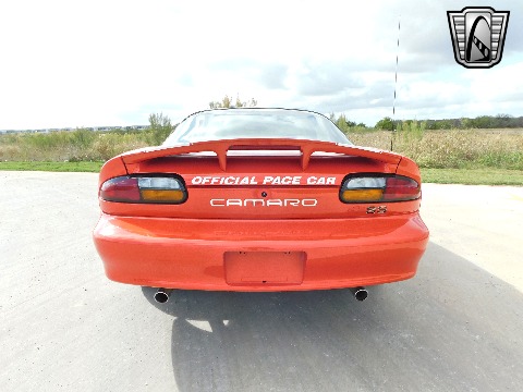 1999 Chevrolet Camaro image 37