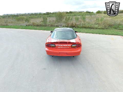 1999 Chevrolet Camaro image 12