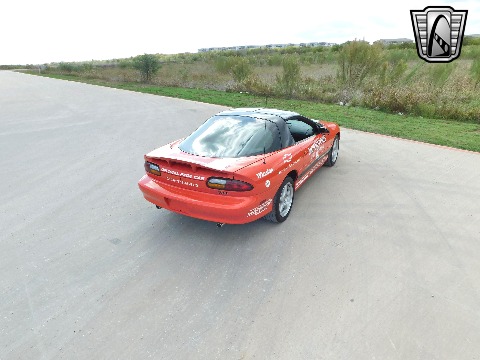 1999 Chevrolet Camaro image 15