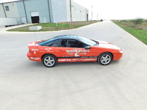 1999 Chevrolet Camaro image 18