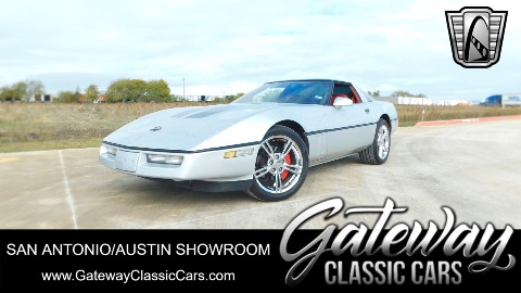1989 Chevrolet Corvette image 2