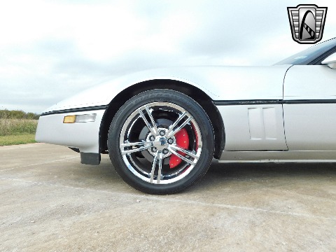 1989 Chevrolet Corvette image 29