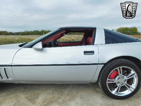 1989 Chevrolet Corvette image 31