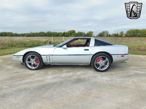 1989 Chevrolet Corvette image 7