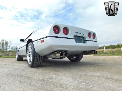 1989 Chevrolet Corvette image 59