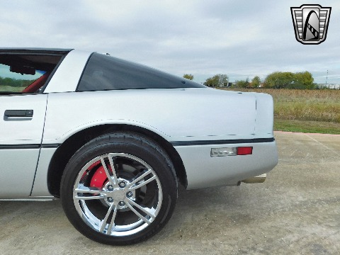 1989 Chevrolet Corvette image 34