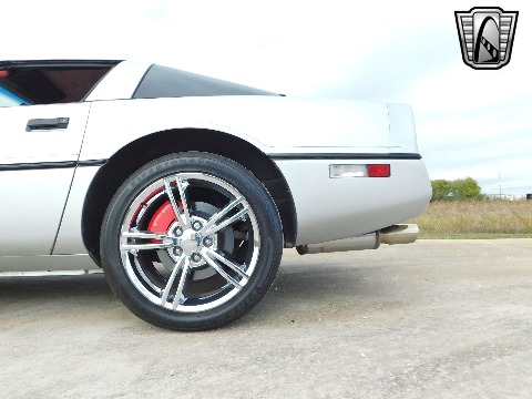 1989 Chevrolet Corvette image 35