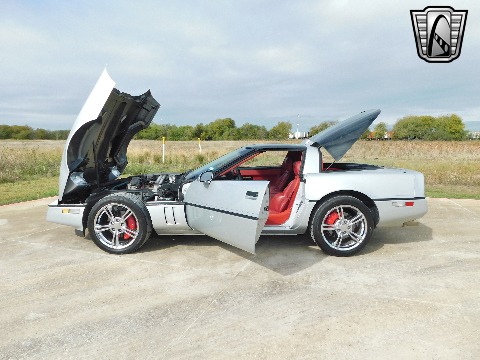 1989 Chevrolet Corvette image 64