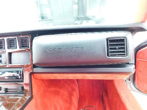 1989 Chevrolet Corvette image 116