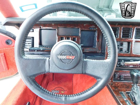 1989 Chevrolet Corvette image 100