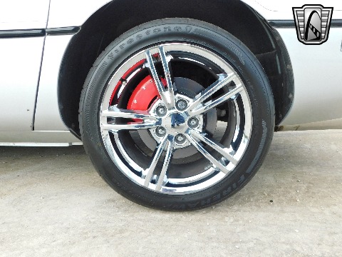 1989 Chevrolet Corvette image 52