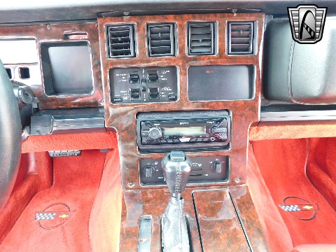 1989 Chevrolet Corvette image 105