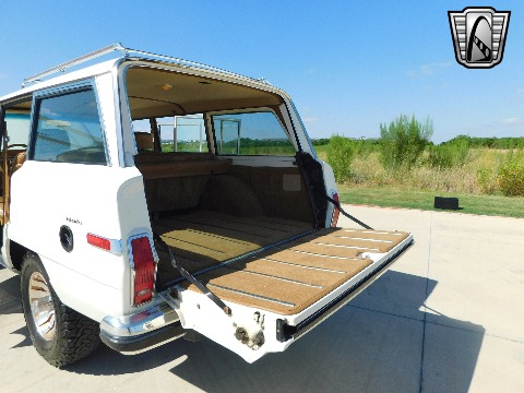 1985 Jeep Grand Wagoneer image 90