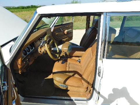 1985 Jeep Grand Wagoneer image 75