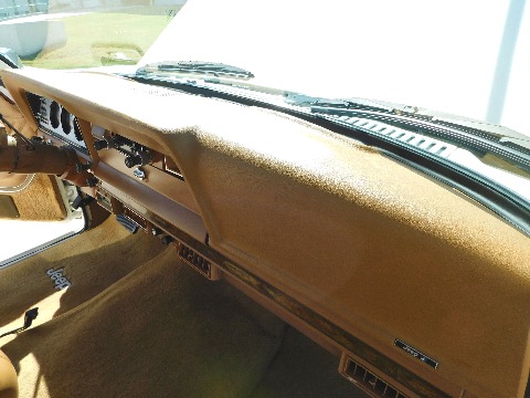 1985 Jeep Grand Wagoneer image 105