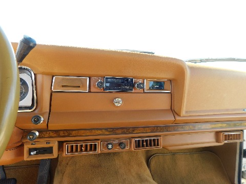 1985 Jeep Grand Wagoneer image 80