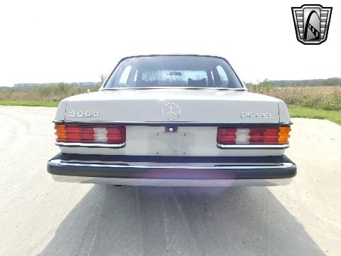 1978 Mercedes-Benz 300D image 37