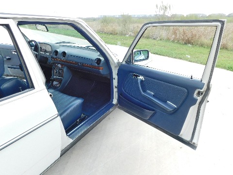 1978 Mercedes-Benz 300D image 116