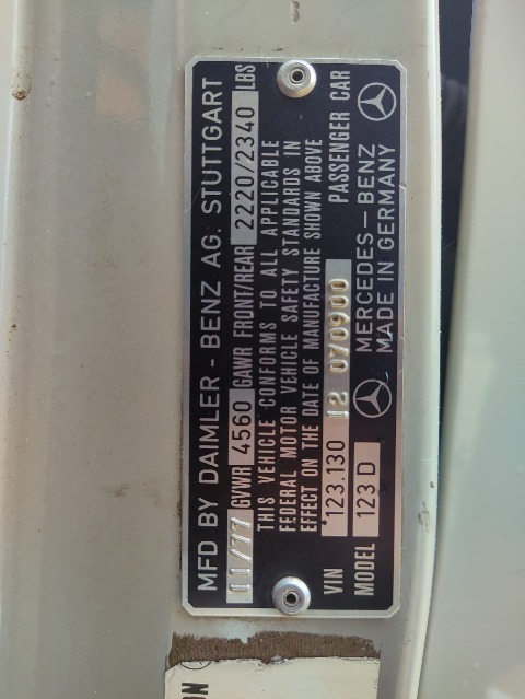 1978 Mercedes-Benz 300D image 142