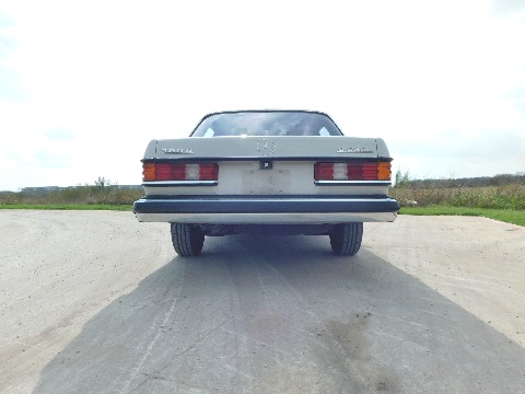 1978 Mercedes-Benz 300D image 14