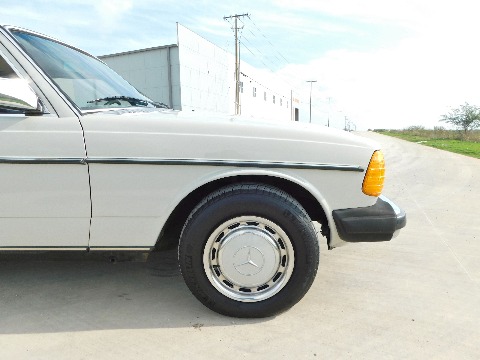 1978 Mercedes-Benz 300D image 46