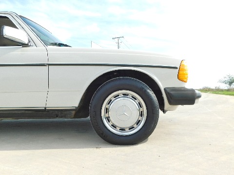 1978 Mercedes-Benz 300D image 47