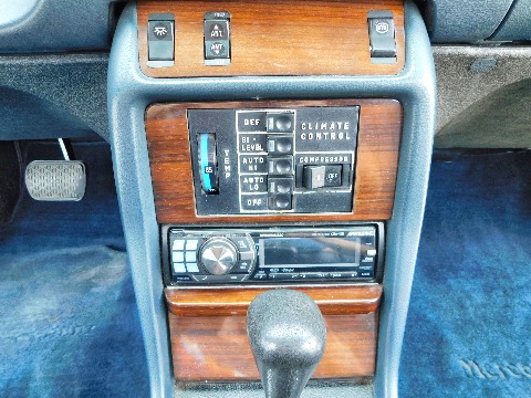 1978 Mercedes-Benz 300D image 103