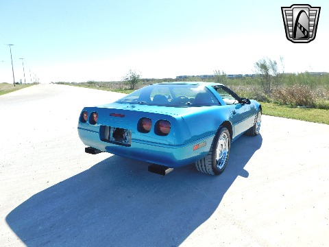 1994 Chevrolet Corvette image 15